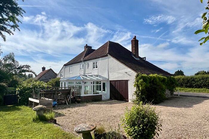 4 Bedroom Detached House For Sale In Main Road, Chichester, PO18