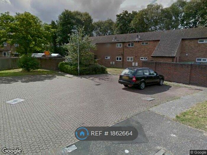 1 Bedroom Flat To Rent In Milne Close, Crawley, RH11