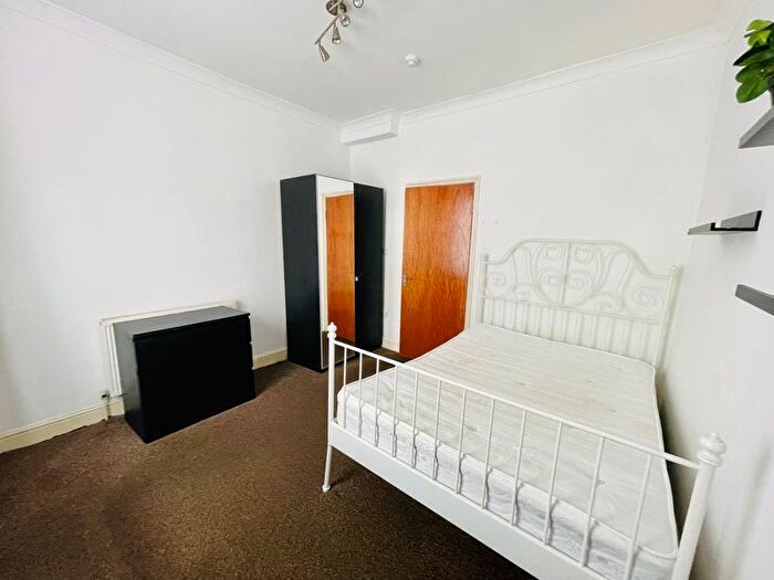 Studio To Rent In Melbourne Road, Leyton, E10
