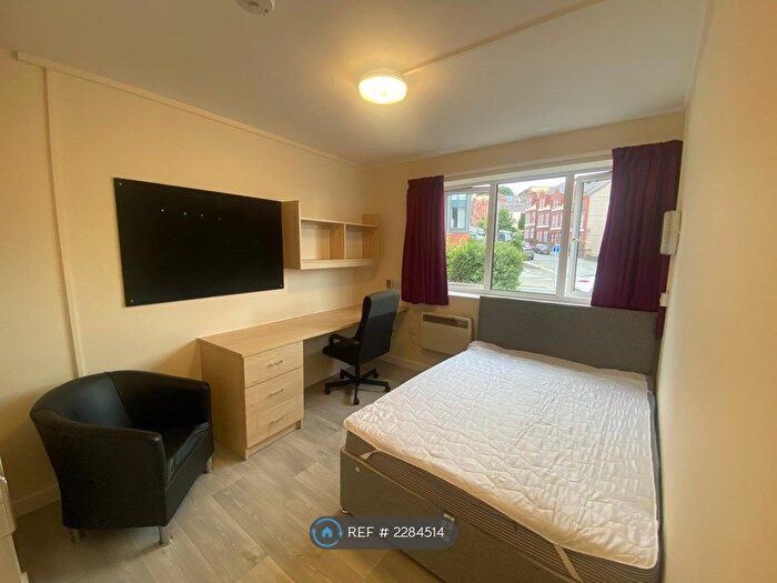 Studio To Rent In Deiniol Road, Bangor, LL57