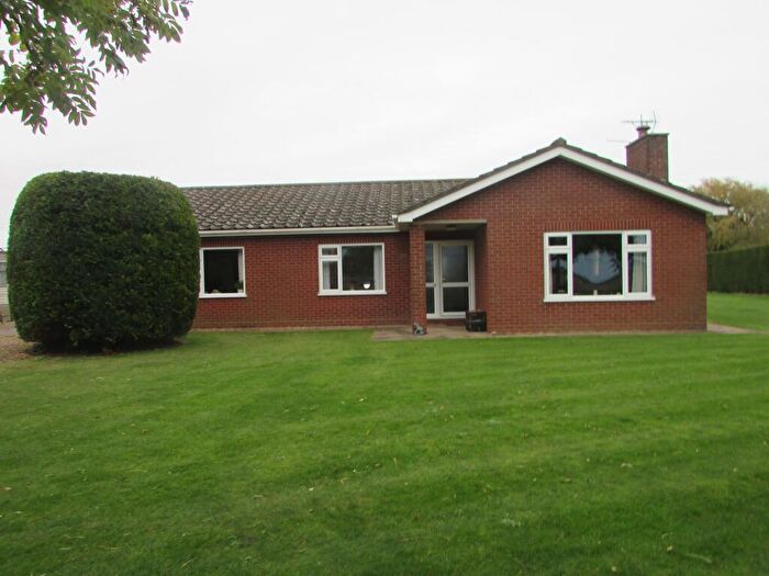 3 Bedroom Detached Bungalow For Sale In Hallgate, Gedney Dyke, PE12
