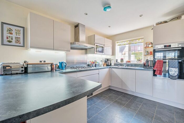 6 Bedroom Detached House For Sale In Linfield Lane, Ashington, RH20