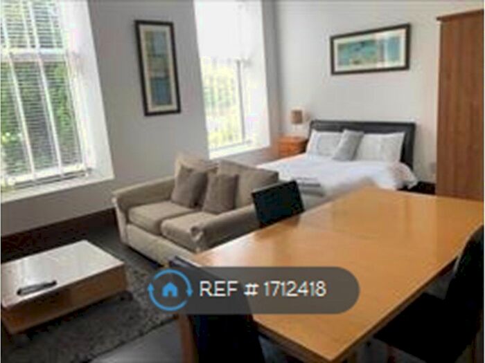 Studio To Rent In Paisley Road West, Glasgow, G51