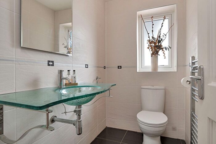 4 Bedroom Detached House For Sale In Broomhills Lane Repton Derby, Derbyshire, DE65
