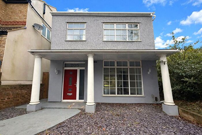 4 Bedroom Detached House For Sale In Shooters Hill, Shooters Hill, SE18