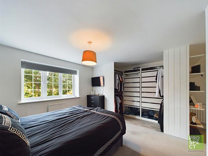 4 Bedroom Detached House For Sale In Glasspool Road, Winnersh, Wokingham, Berkshire, RG41