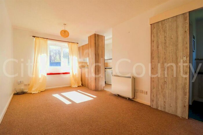 Studio To Rent In Somerville, Werrington, Peterborough, PE4