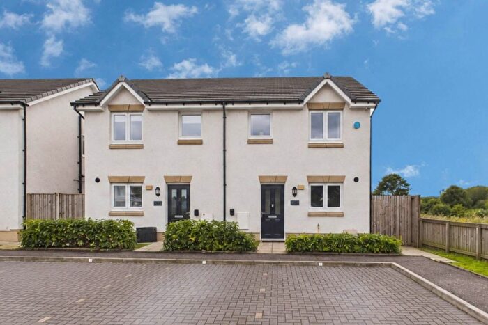 3 Bedroom Semi-Detached House For Sale In Skylark Gardens, Cambuslang, G72