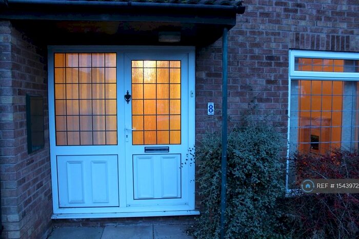 2 Bedroom Terraced House To Rent In Simons Court, Beeston, NG9