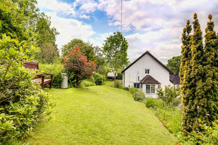 2 Bedroom Detached House For Sale In Higher Ashton, Exeter, EX6