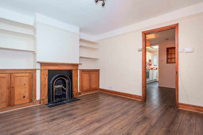 2 Bedroom Terraced House To Rent In York Street, Cambridge, CB1