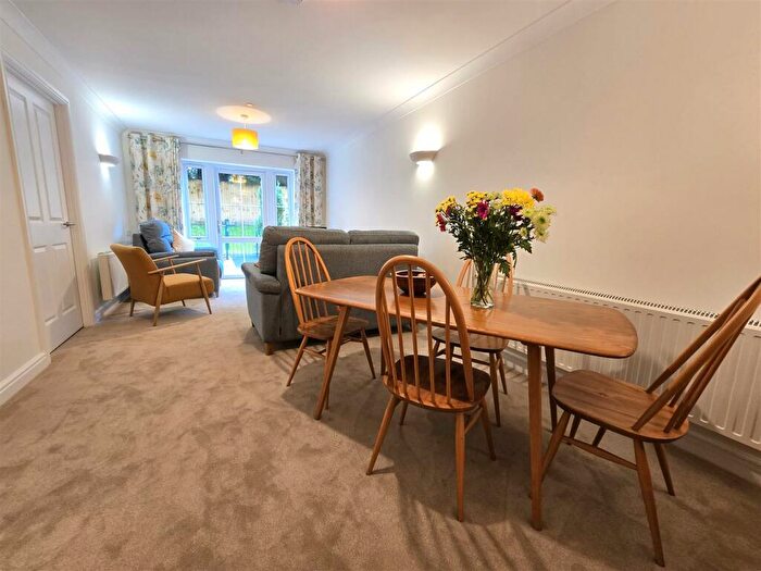 2 Bedroom Retirement Property For Sale In Malmesbury Road, Chippenham, SN15