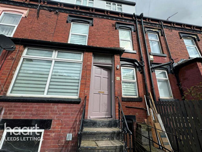 3 Bedroom Terraced House To Rent In Seaforth Avenue, Leeds, LS9