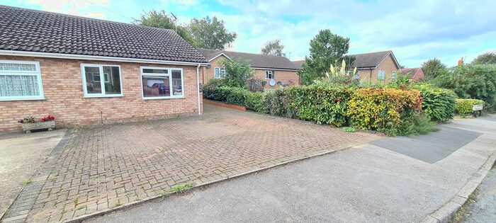 2 Bedroom Property To Rent In Arkwright Road, Irchester, Wellingborough, NN29