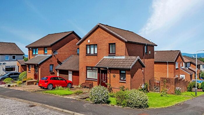 3 Bedroom Link Detached House For Sale In Brownside Grove, Barrhead, Glasgow, East Renfrewshire, G78