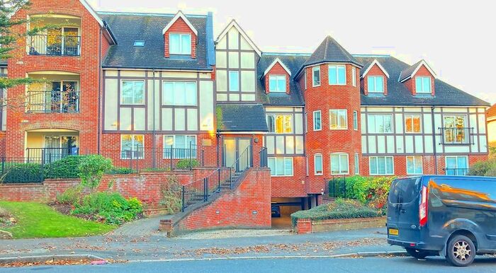 2 Bedroom Flat To Rent In Butts Green Road, Hornchurch RM11