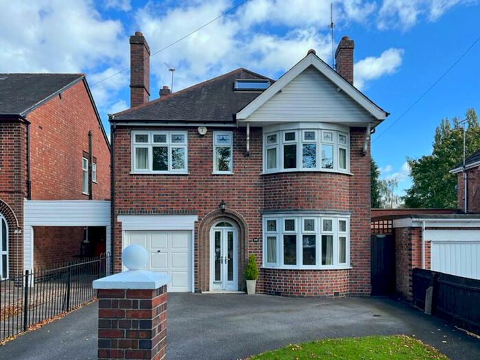 6 Bedroom Detached House To Rent In Welford Road, Leicester, LE2