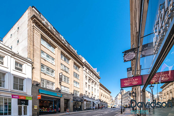 2 Bedroom Apartment To Rent In Burne Jones House, Bennetts Hill, Birmingham, B2