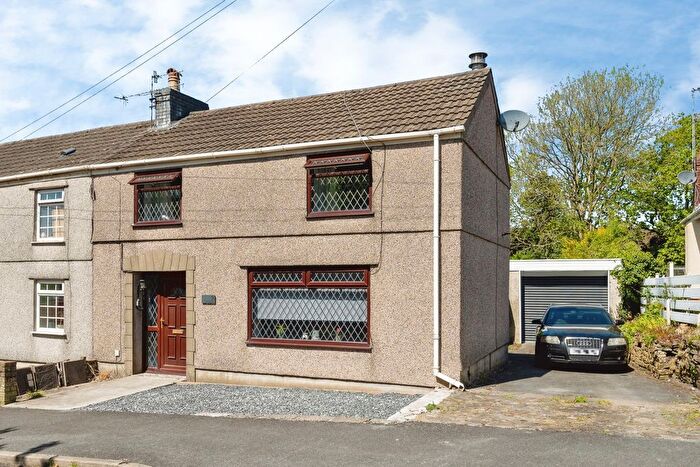2 Bedroom End Of Terrace House For Sale In Penllwynrhodyn Road, Llanelli, Carmarthenshire, SA14