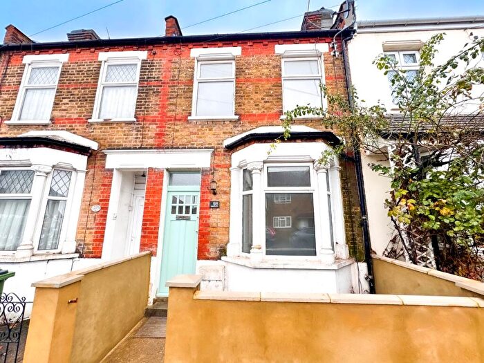 2 Bedroom Terraced House To Rent In Timbercroft Lane, Plumstead, London, SE18