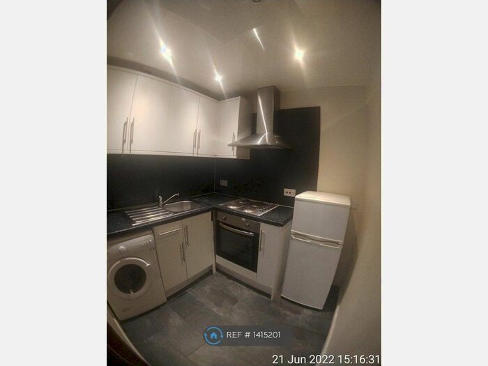 1 Bedroom Flat To Rent In Duke Street, Glasgow, G31