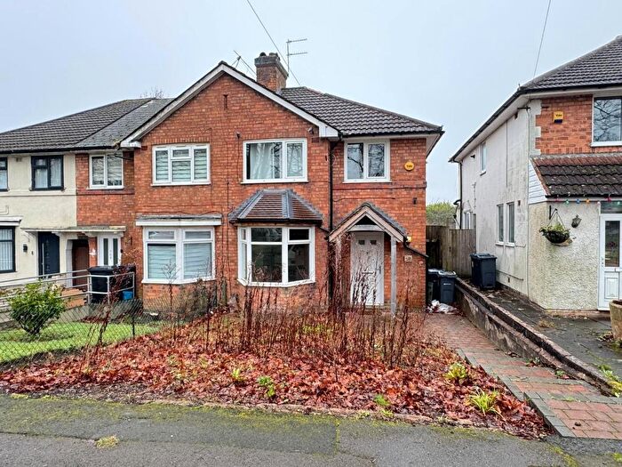 3 Bedroom Terraced House To Rent In Yardley Wood Road, Moseley, Birmingham, B13