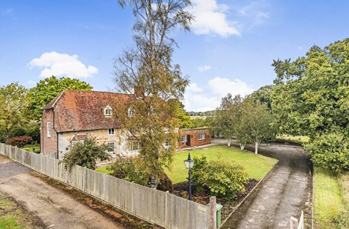 5 Bedroom Detached House To Rent In Sherenden Road, Tonbridge, TN11