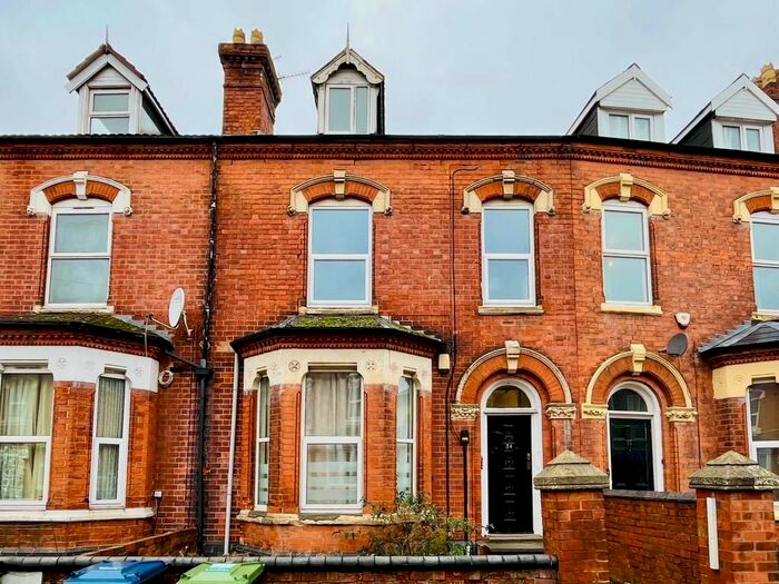 Studio To Rent In Stirling Road, Edgbaston, B16