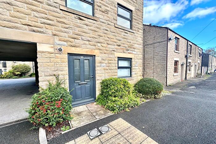 1 Bedroom Apartment To Rent In Torside Mews, Hadfield, Glossop, SK13