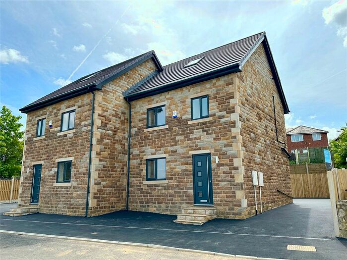 3 Bedroom Semi-Detached House To Rent In Bismarck Street, Barnsley, South Yorkshire, S70