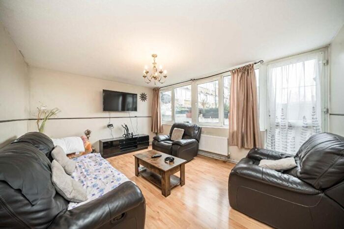 3 Bedroom Flat For Sale In Ebley Close, Peckham, SE15