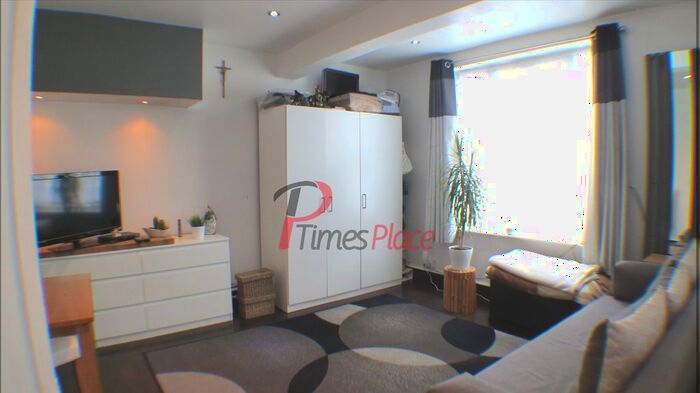 2 Bedroom End Of Terrace House To Rent In Middleton Road, Morden, SM4