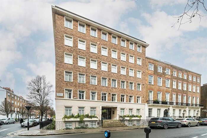 3 Bedroom Flat To Rent In Montagu Square, Marylebone, W1H