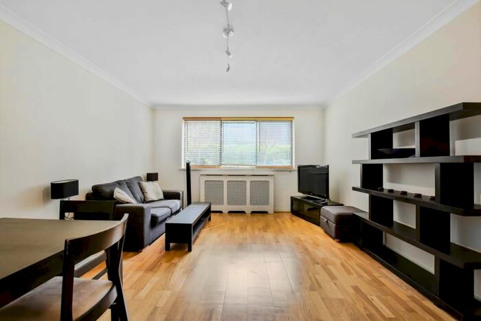 1 Bedroom Flat To Rent In Sandringham House, Windsor Way, Brook Green, W14
