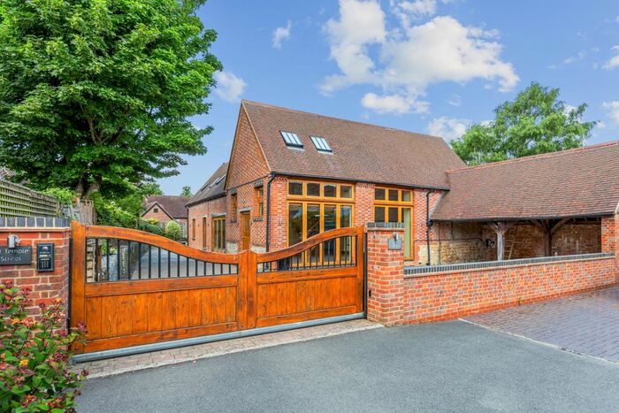5 Bedroom Flat To Rent In Temple Street, Brill, Aylesbury, HP18