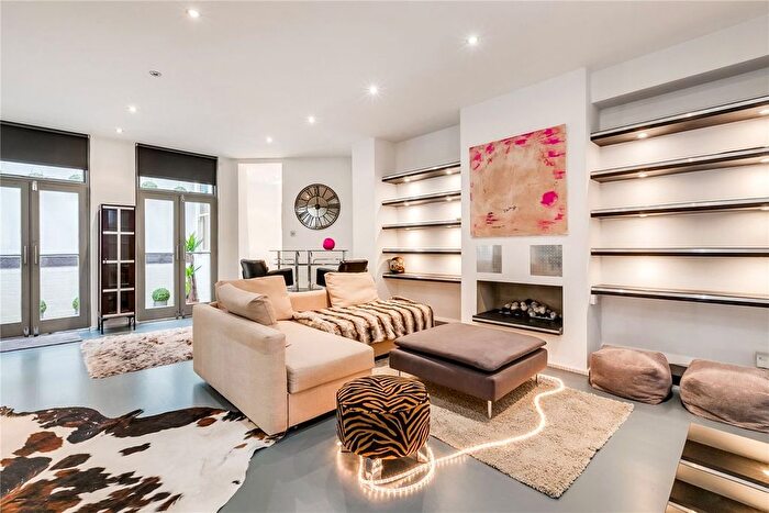 1 Bedroom Flat To Rent In Bramham Gardens, Earls Court, SW5