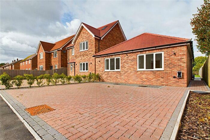 3 Bedroom Bungalow For Sale In Roundfield, Upper Bucklebury, Reading, Berkshire, RG7