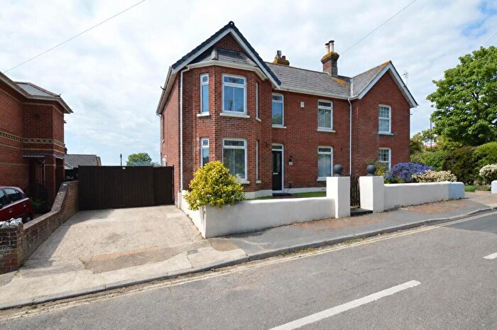 3 Bedroom Semi-Detached House For Sale In Close To Cliff Path * Lake, PO36