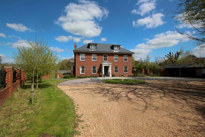 5 Bedroom Detached House To Rent In Main Road, Bosham, Chichester, PO18