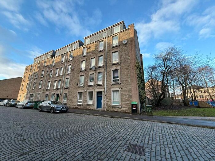 1 Bedroom Flat To Rent In Malcolm Street, Dundee, DD4