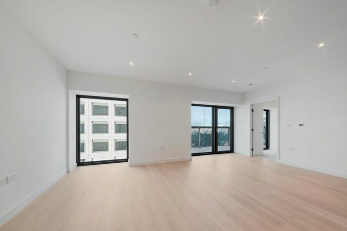 1 Bedroom Flat To Rent In Docker Building, Riverscape, London, E16