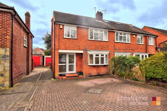 4 Bedroom Semi-Detached House To Rent In Theobalds Lane, Waltham Cross, Hertfordshire, EN8