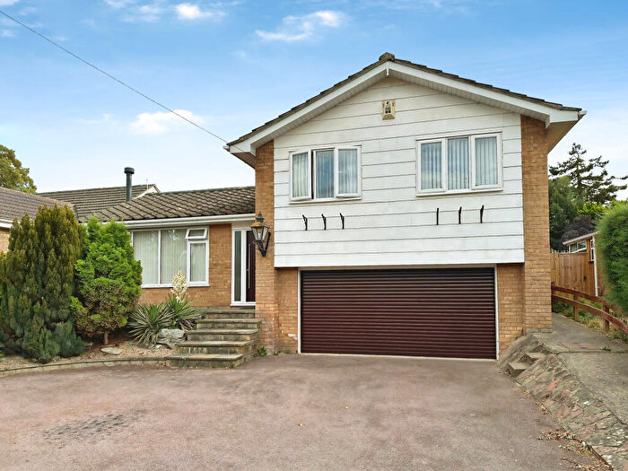 4 Bedroom Detached House For Sale In Coggles Causeway, Bourne, Lincolnshire, PE10