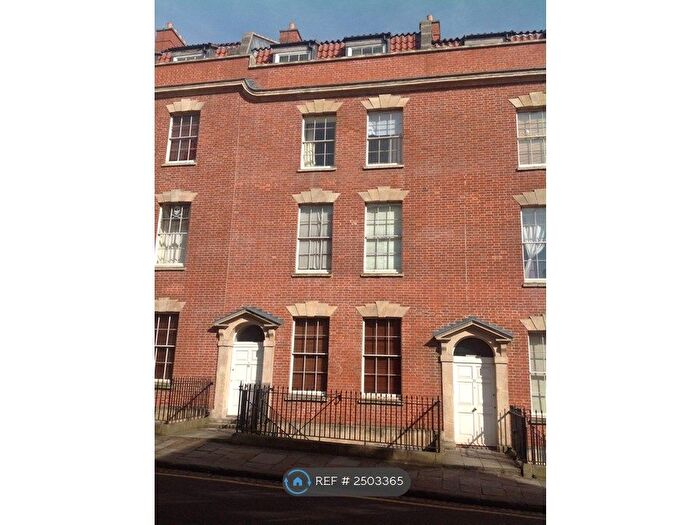 2 Bedroom Flat To Rent In Wilson Street, Bristol, BS2