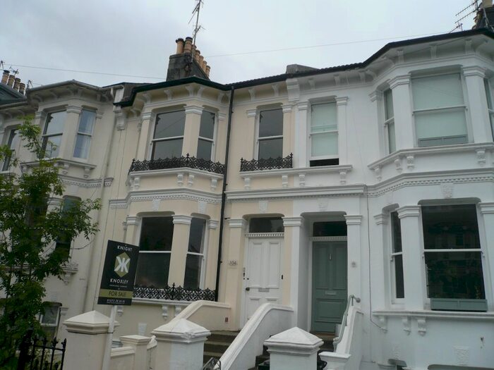2 Bedroom Flat To Rent In Springfield Road, Brighton, BN1