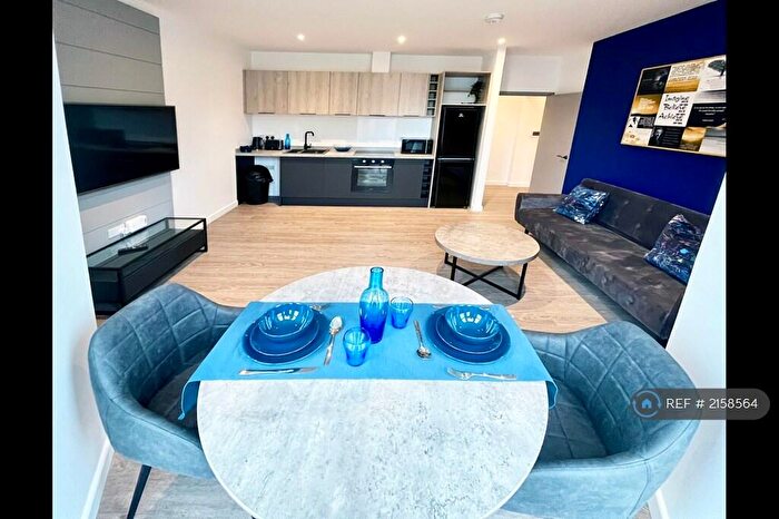 2 Bedroom Flat To Rent In High Street, Wellingborough, NN8