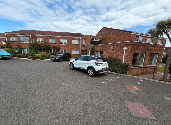 2 Bedroom Apartment / Flats For Sale In Alexander Court, Bangor, BT20