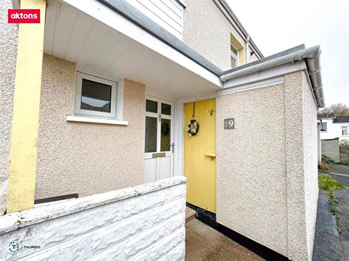 3 Bedroom Terraced House For Sale In Snowden Court, Caerphilly, CF83