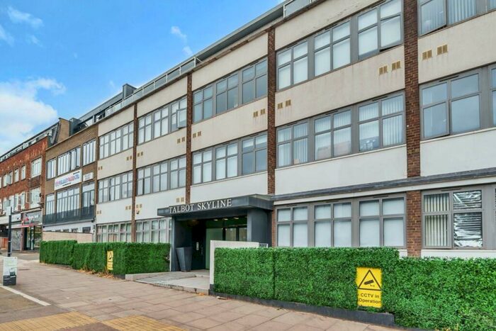 Studio To Rent In Imperial Drive, Rayners Lane, Harrow, HA2