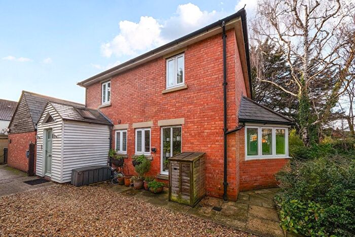 4 Bedroom Detached House For Sale In Bove Town Gardens, Glastonbury, BA6
